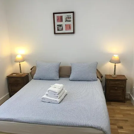 Hotel Comte *