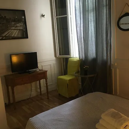 Comte Hotel